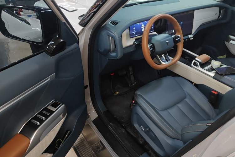Used Deepal G318 2024 Four-Wheel Drive Comfort Edition Driver Seat