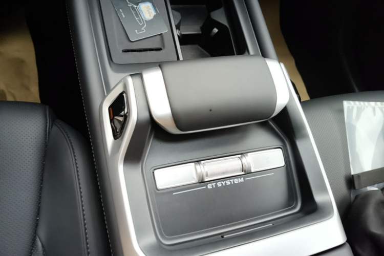 Used Deepal G318 2024 Four-Wheel Drive Comfort Edition Gear Lever