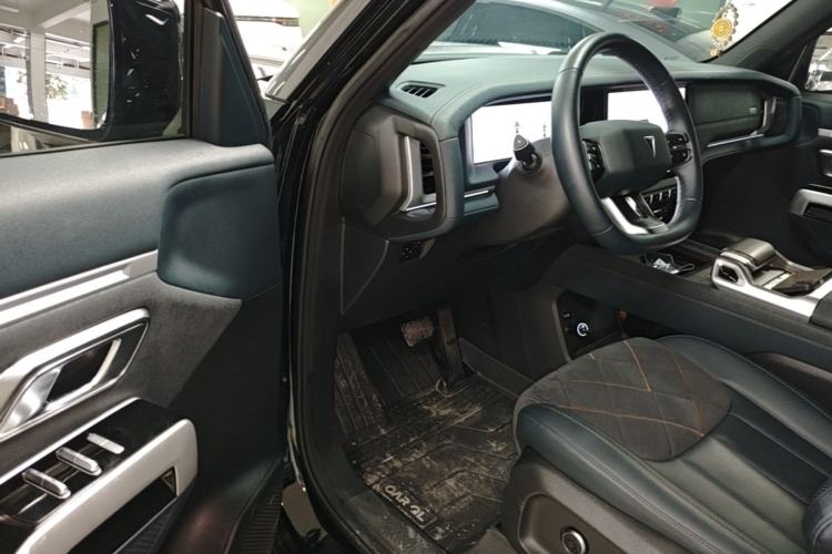 Used Deepal G318 2025 Worry-Free Cross-Country Edition Four-Wheel Drive Distant Mountains Version Driver Seat