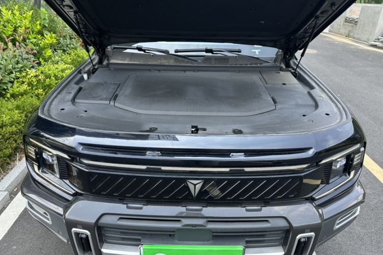 Used Deepal G318 2025 Worry-Free Adventure Edition Four-Wheel Drive Secret Realm Version Engine Bay