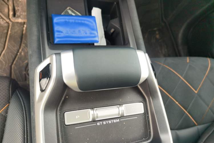 Used Deepal G318 2025 Worry-Free Adventure Edition Four-Wheel Drive Secret Realm Version Gear Lever