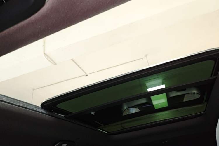 Used Deepal G318 2025 Worry-Free Cross-Country Edition Four-Wheel Drive Distant Mountains Version Headliner