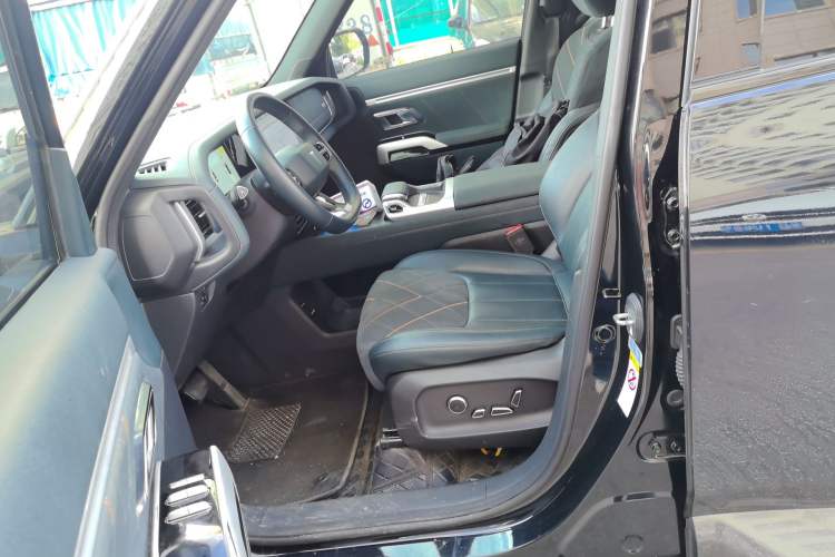 Used Deepal G318 2025 Worry-Free Cross-Country Edition Four-Wheel Drive Distant Mountains Version Left Front Seat