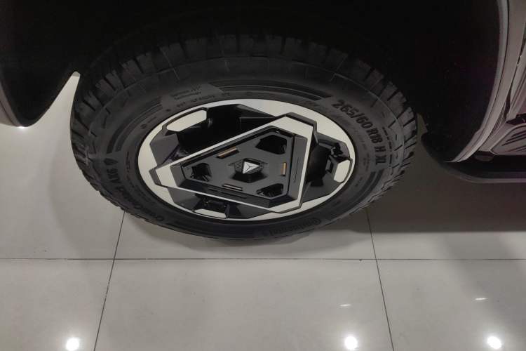 Used Deepal G318 2025 Worry-Free Adventure Edition Four-Wheel Drive Secret Realm Version Left Front Wheel Hub