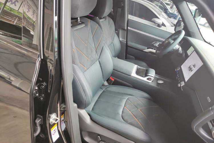 Used Deepal G318 2025 Worry-Free Adventure Edition Four-Wheel Drive Secret Realm Version Right Front Seat