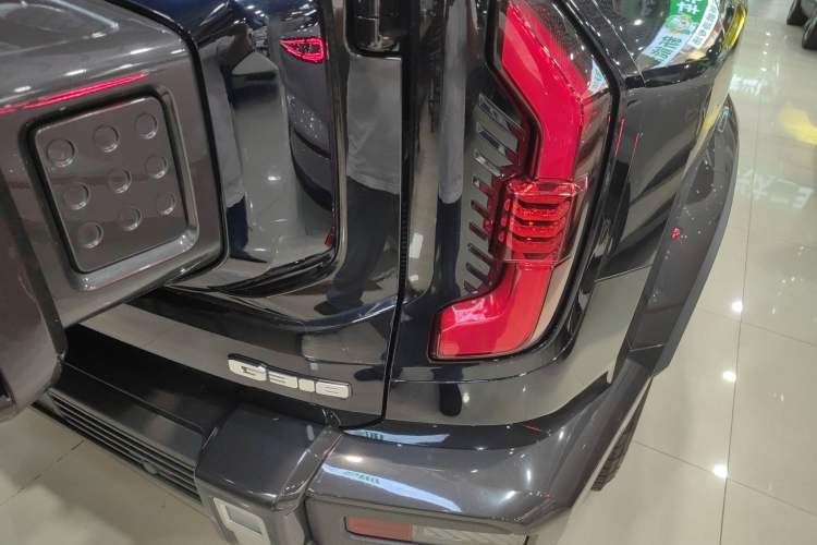 Used Deepal G318 2025 Worry-Free Adventure Edition Four-Wheel Drive Secret Realm Version Right Rear Taillight