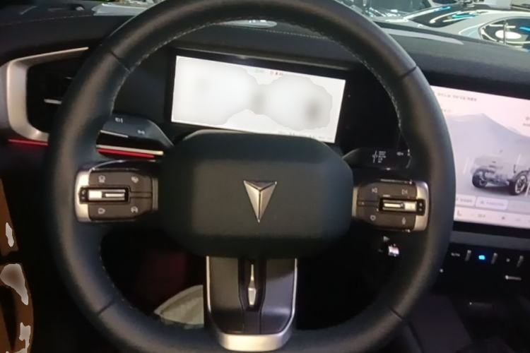 Used Deepal G318 2025 Worry-Free Adventure Edition Four-Wheel Drive Secret Realm Version Steering Wheel