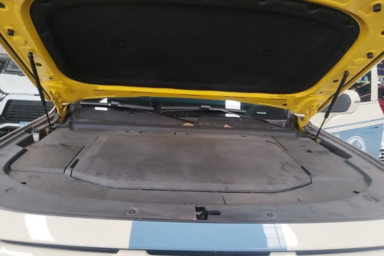 Used Deepal G318 2025 Worry-Free Cross-Country Edition Four-Wheel Drive Distant Mountains Version Engine Bay