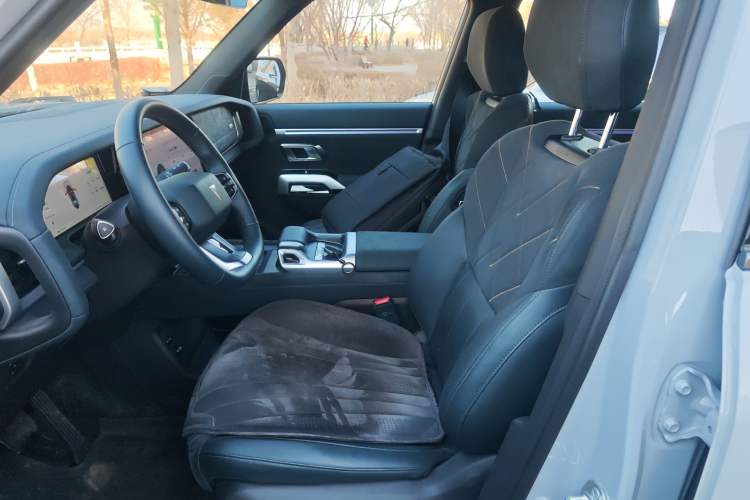 Used Deepal G318 2025 Worry-Free Cross-Country Edition Four-Wheel Drive Distant Mountains Version Left Front Seat