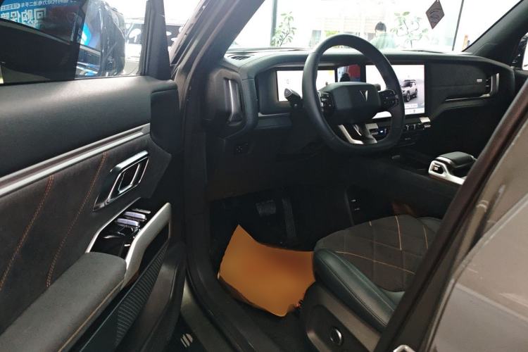 Used Deepal G318 2025 Worry-Free Cross-Country Edition Four-Wheel Drive Distant Mountains Version Interior 3