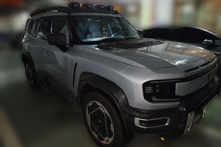 Used Deepal G318 2025 Worry-Free Cross-Country Edition Four-Wheel Drive Distant Mountains Version Front Right 45 Deg