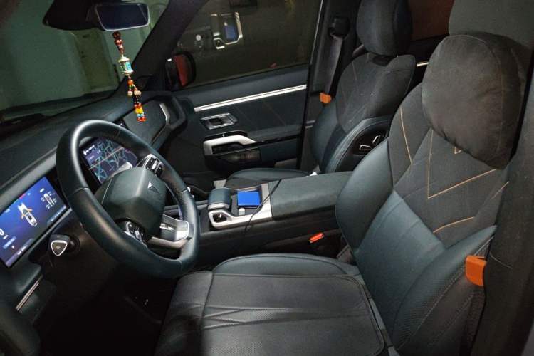 Used Deepal G318 2025 Worry-Free Cross-Country Edition Four-Wheel Drive Distant Mountains Version Left Front Seat