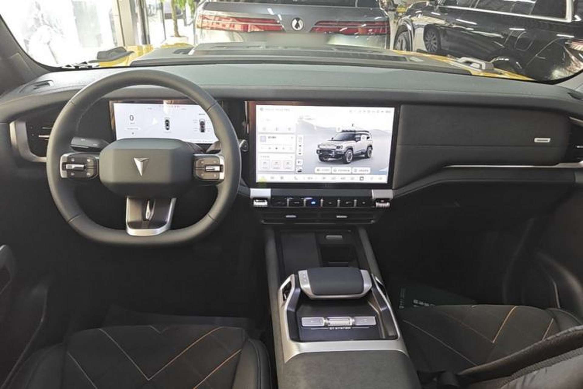 Used Deepal G318 2025 Worry-Free Adventure Edition Four-Wheel Drive Secret Realm Version Center Console