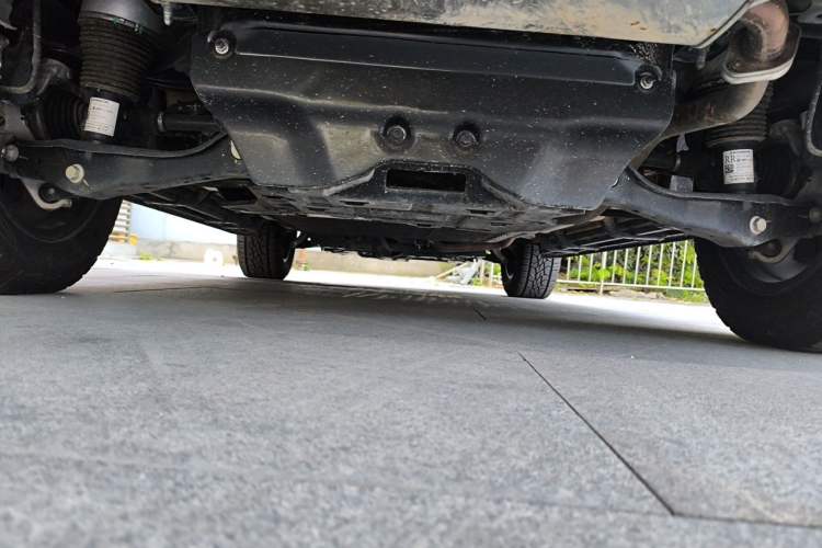 Used Deepal G318 2025 Worry-Free Adventure Edition Four-Wheel Drive Secret Realm Version Chassis Rear