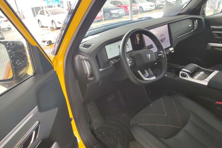 Used Deepal G318 2025 Worry-Free Adventure Edition Four-Wheel Drive Secret Realm Version Driver Seat