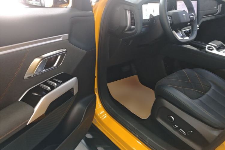 Used Deepal G318 2025 Worry-Free Adventure Edition Four-Wheel Drive Secret Realm Version Driver Seat
