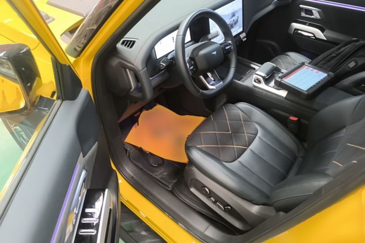 Used Deepal G318 2025 Worry-Free Adventure Edition Four-Wheel Drive Secret Realm Version Driver Seat