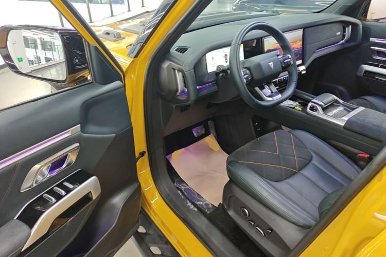 Used Deepal G318 2025 Worry-Free Adventure Edition Four-Wheel Drive Secret Realm Version Driver Seat