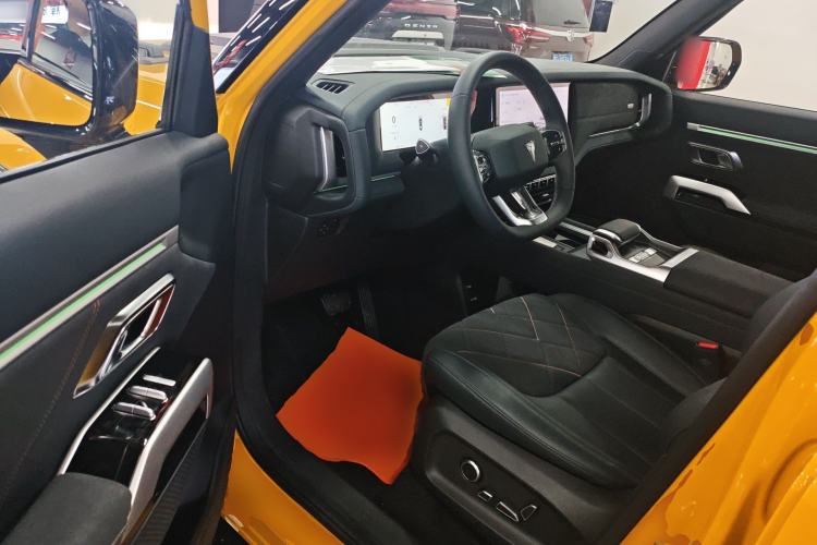 Used Deepal G318 2025 Worry-Free Cross-Country Edition Four-Wheel Drive Distant Mountains Version Driver Seat