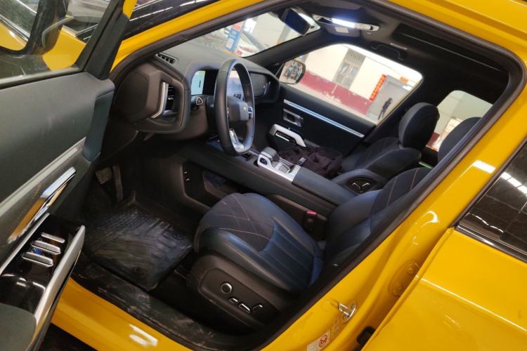 Used Deepal G318 2025 Worry-Free Adventure Edition Four-Wheel Drive Secret Realm Version Driver Seat