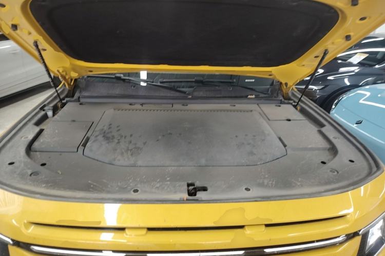 Used Deepal G318 2025 Worry-Free Adventure Edition Four-Wheel Drive Secret Realm Version Engine Bay
