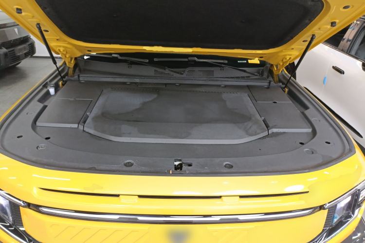 Used Deepal G318 2025 Worry-Free Adventure Edition Four-Wheel Drive Secret Realm Version Engine Bay