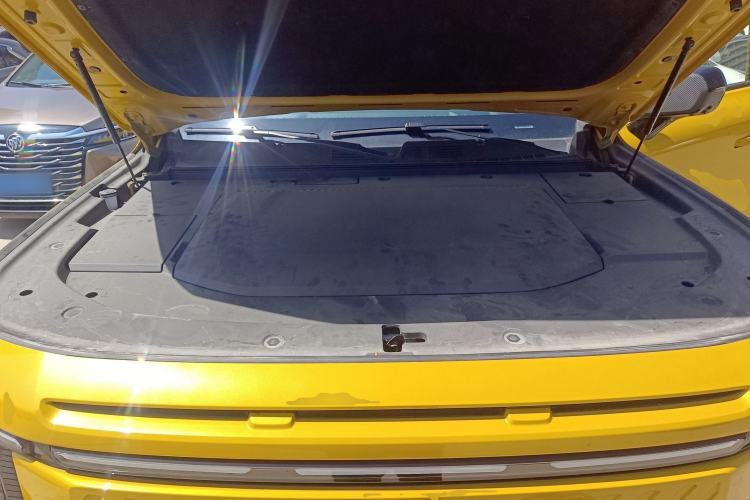 Used Deepal G318 2025 Worry-Free Cross-Country Edition Four-Wheel Drive Distant Mountains Version Engine Bay