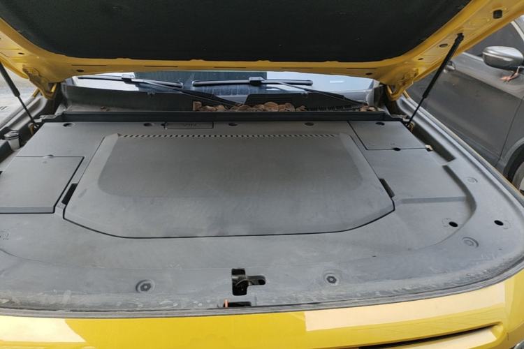 Used Deepal G318 2025 Worry-Free Adventure Edition Four-Wheel Drive Secret Realm Version Engine Bay