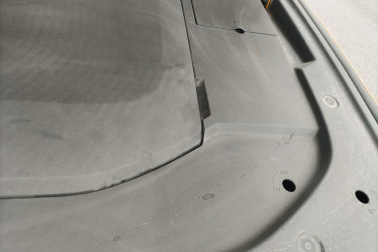 Used Deepal G318 2025 Worry-Free Cross-Country Edition Four-Wheel Drive Distant Mountains Version Engine Bay Left