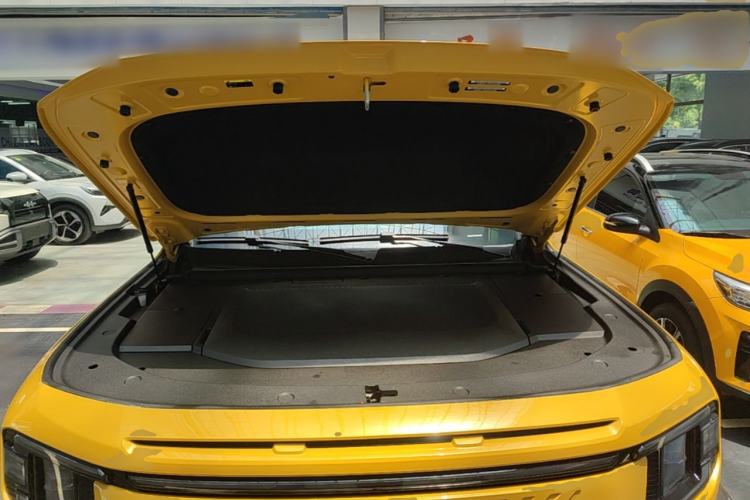 Used Deepal G318 2025 Worry-Free Cross-Country Edition Four-Wheel Drive Distant Mountains Version Engine Bay