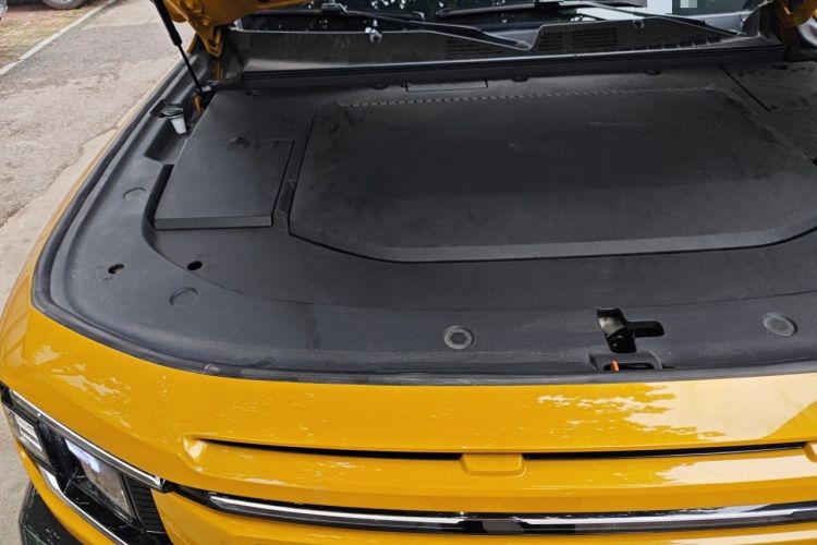 Used Deepal G318 2025 Worry-Free Adventure Edition Four-Wheel Drive Secret Realm Version Engine Bay Right