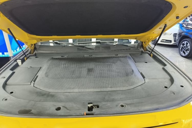 Used Deepal G318 2025 Worry-Free Adventure Edition Four-Wheel Drive Secret Realm Version Engine Bay