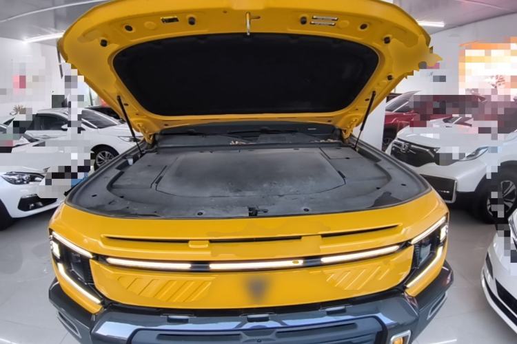 Used Deepal G318 2025 Worry-Free Adventure Edition Four-Wheel Drive Secret Realm Version Engine Bay