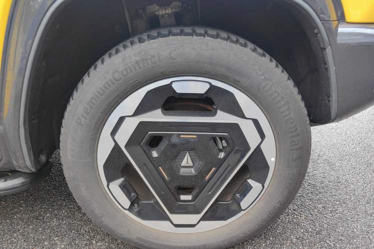 Used Deepal G318 2025 Worry-Free Adventure Edition Four-Wheel Drive Secret Realm Version Exterior 9