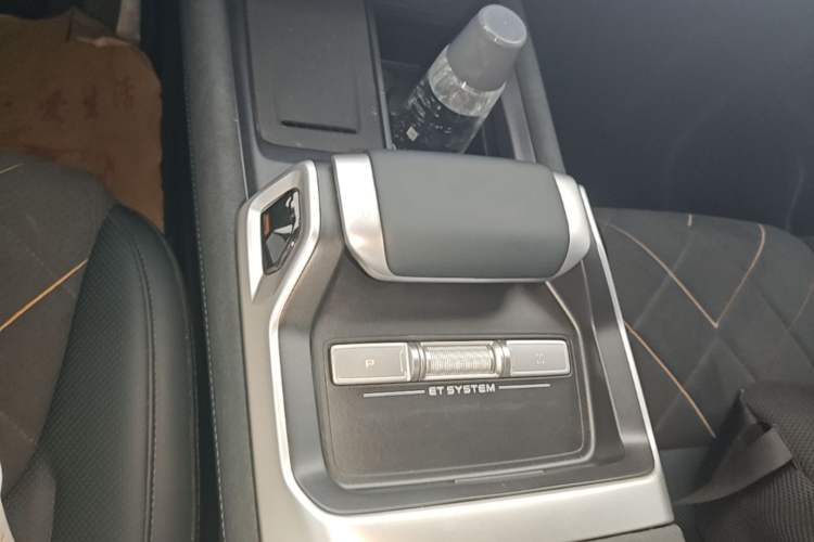 Used Deepal G318 2025 Worry-Free Adventure Edition Four-Wheel Drive Secret Realm Version Gear Lever