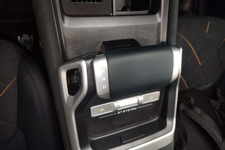 Used Deepal G318 2025 Worry-Free Adventure Edition Four-Wheel Drive Secret Realm Version Gear Lever