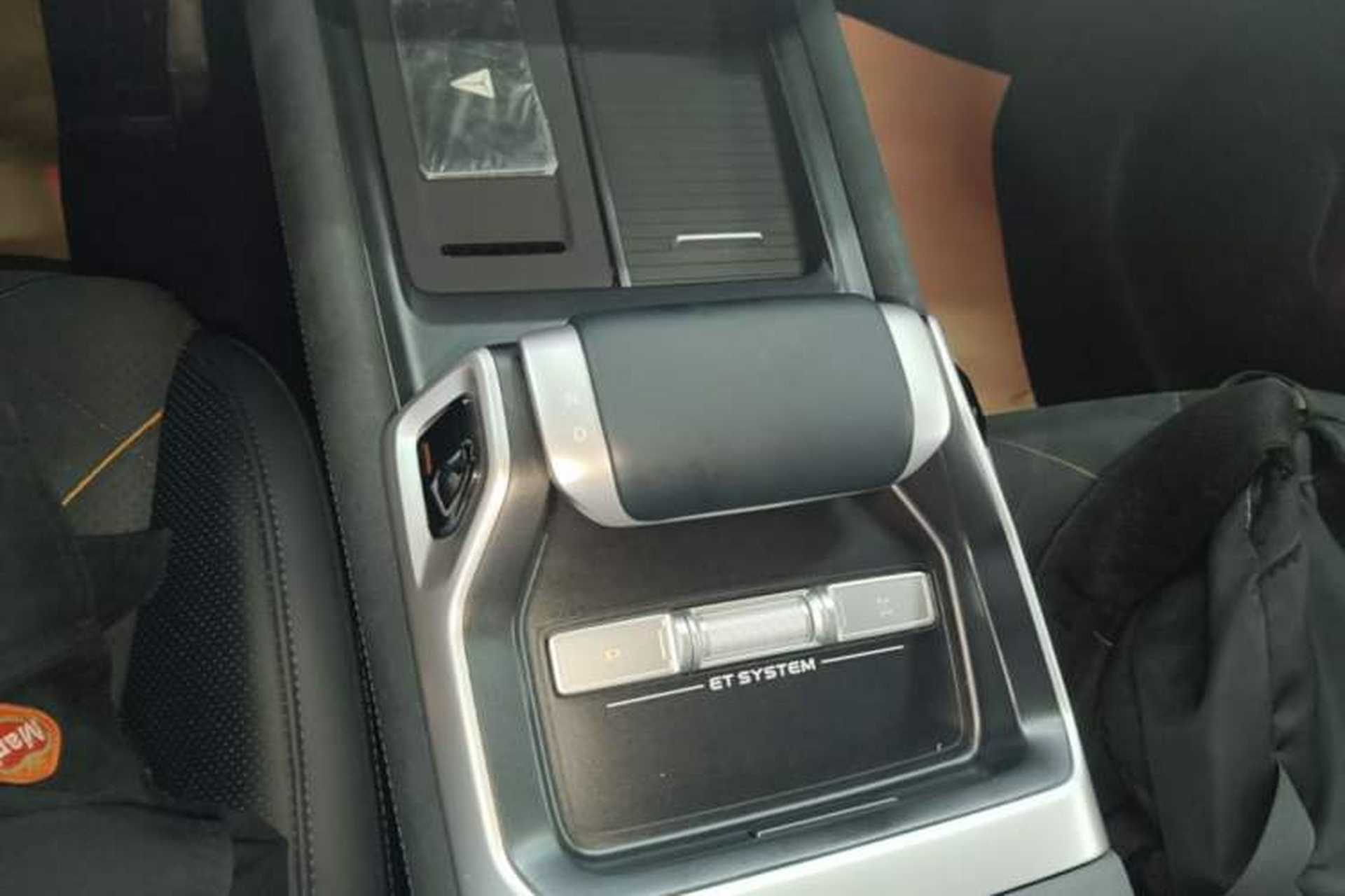 Used Deepal G318 2025 Worry-Free Adventure Edition Four-Wheel Drive Secret Realm Version Gear Lever