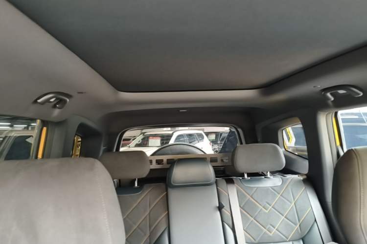 Used Deepal G318 2025 Worry-Free Cross-Country Edition Four-Wheel Drive Distant Mountains Version Headliner