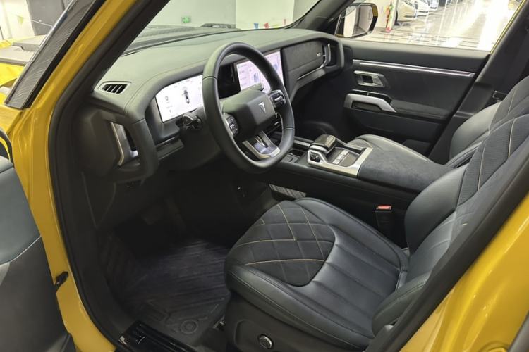 Used Deepal G318 2025 Worry-Free Adventure Edition Four-Wheel Drive Secret Realm Version Interior 2