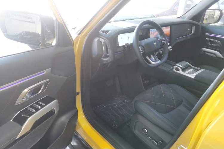 Used Deepal G318 2025 Worry-Free Adventure Edition Four-Wheel Drive Secret Realm Version Interior 3