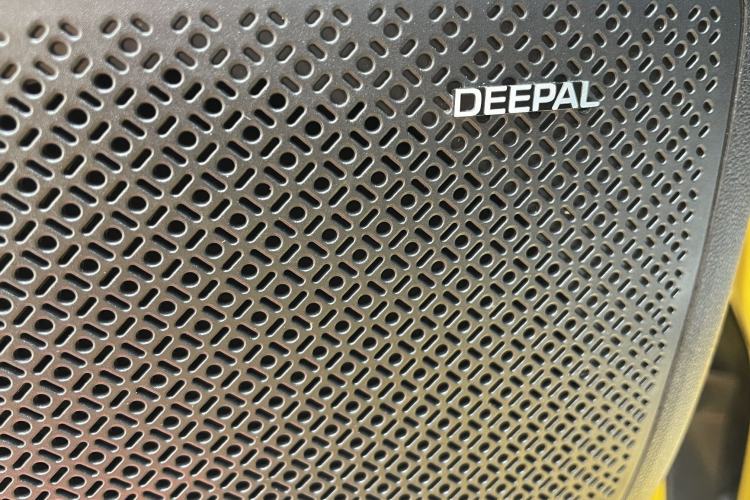 Used Deepal G318 2025 Worry-Free Cross-Country Edition Four-Wheel Drive Distant Mountains Version Interior 3