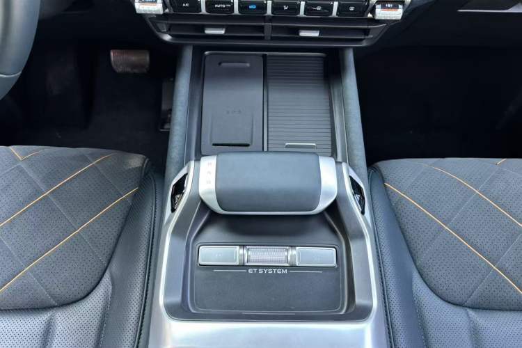 Used Deepal G318 2025 Worry-Free Adventure Edition Four-Wheel Drive Secret Realm Version Interior 7