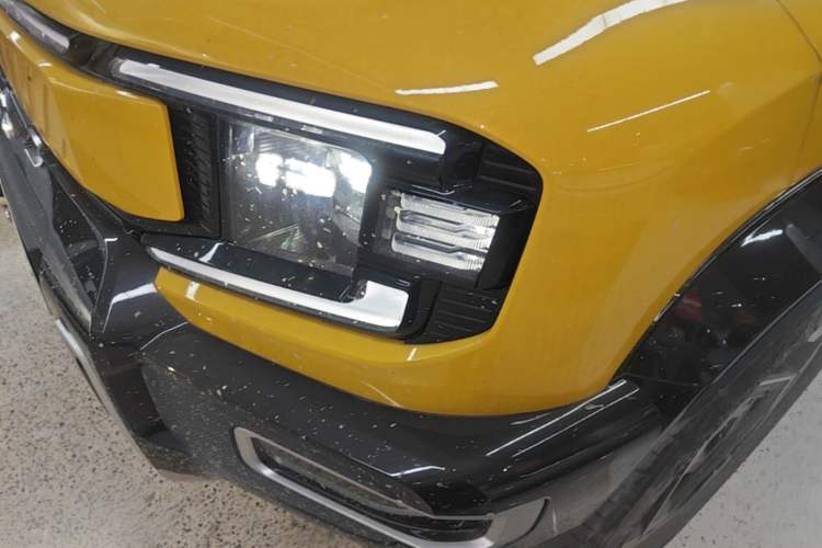 Used Deepal G318 2025 Worry-Free Adventure Edition Four-Wheel Drive Secret Realm Version Left Front Headlight