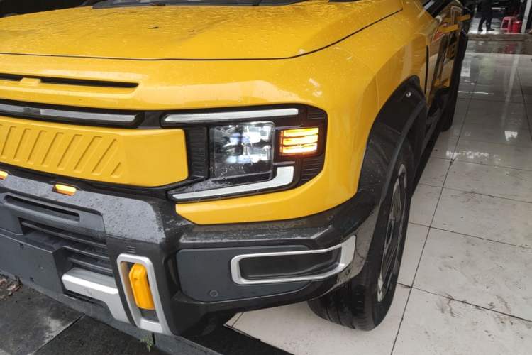 Used Deepal G318 2025 Worry-Free Adventure Edition Four-Wheel Drive Secret Realm Version Left Front Headlight