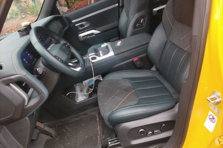 Used Deepal G318 2025 Worry-Free Cross-Country Edition Four-Wheel Drive Distant Mountains Version Left Front Seat