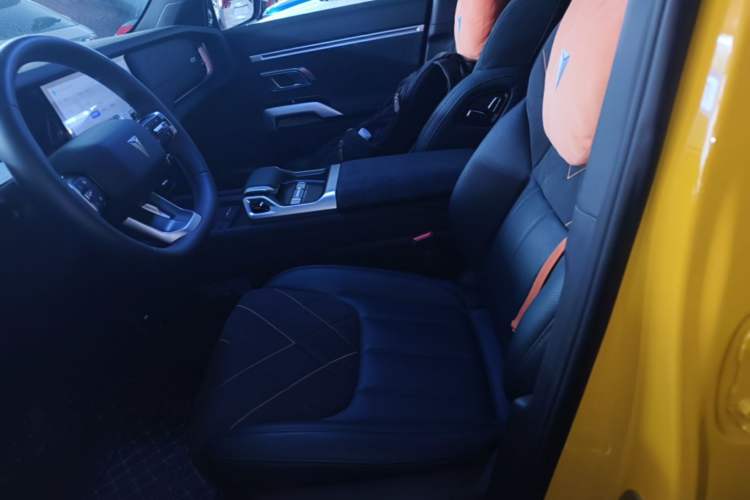 Used Deepal G318 2025 Worry-Free Adventure Edition Four-Wheel Drive Secret Realm Version Left Front Seat