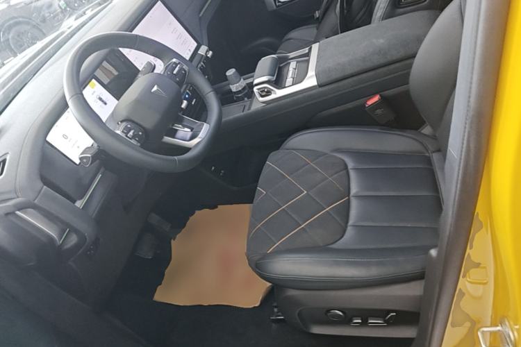 Used Deepal G318 2025 Worry-Free Adventure Edition Four-Wheel Drive Secret Realm Version Left Front Seat