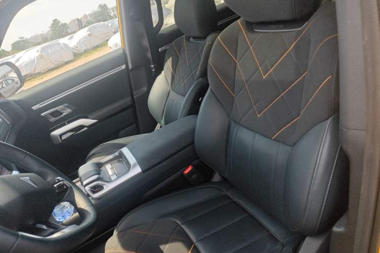 Used Deepal G318 2025 Worry-Free Adventure Edition Four-Wheel Drive Secret Realm Version Left Front Seat
