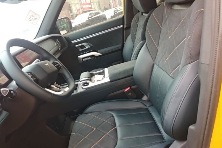 Used Deepal G318 2025 Worry-Free Adventure Edition Four-Wheel Drive Secret Realm Version Left Front Seat
