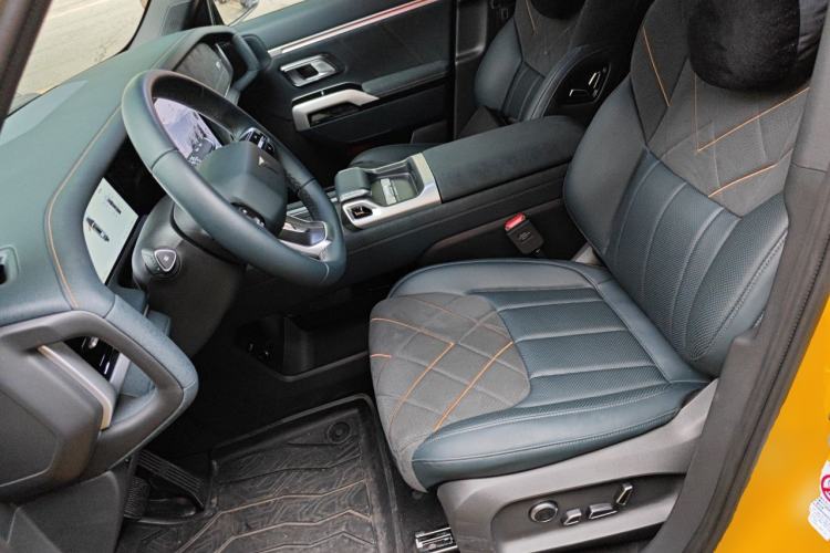 Used Deepal G318 2025 Worry-Free Adventure Edition Four-Wheel Drive Secret Realm Version Left Front Seat